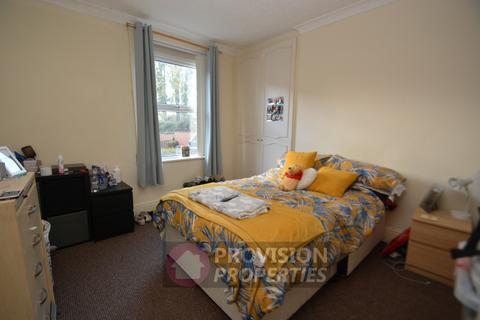 2 bedroom flat to rent, Cardigan Road, Headingley LS6