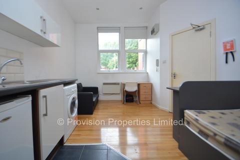 1 bedroom flat to rent, Moorland Avenue, Hyde Park LS6