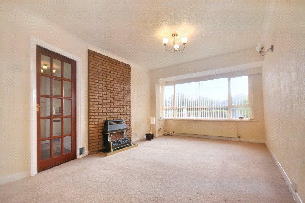 Hall Park Avenue, Crofton, Wakefield... 2 bed bungalow for sale £170,000