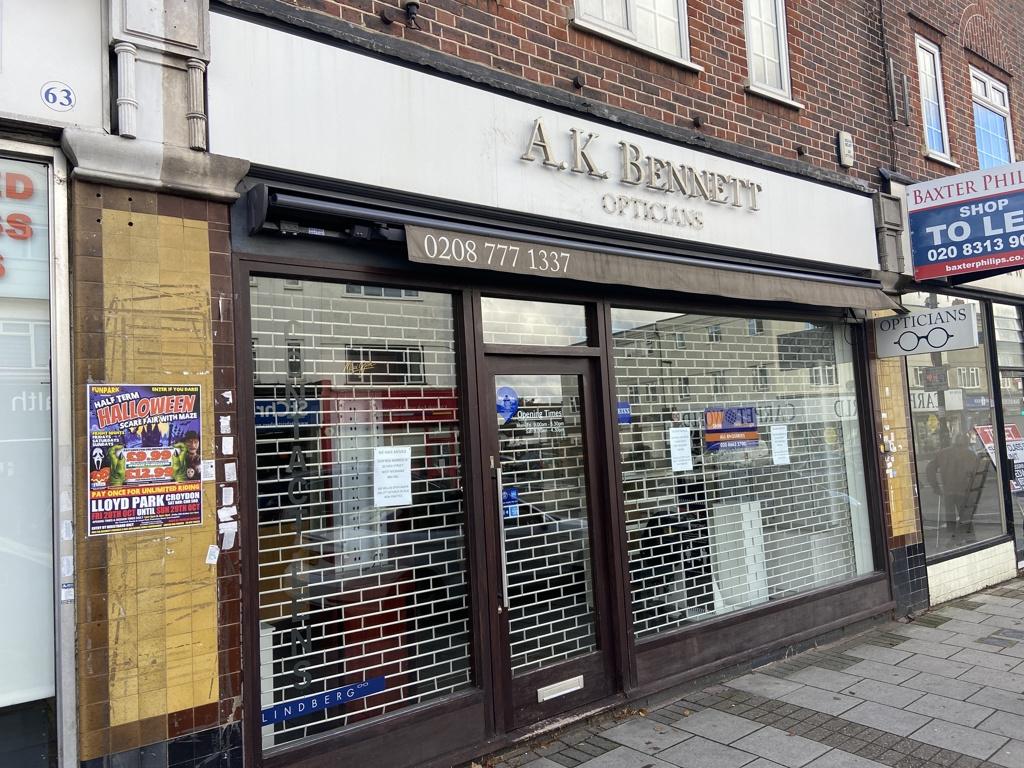 West Wickham BR4 Shop to rent £2,042 pcm (£471 pw)