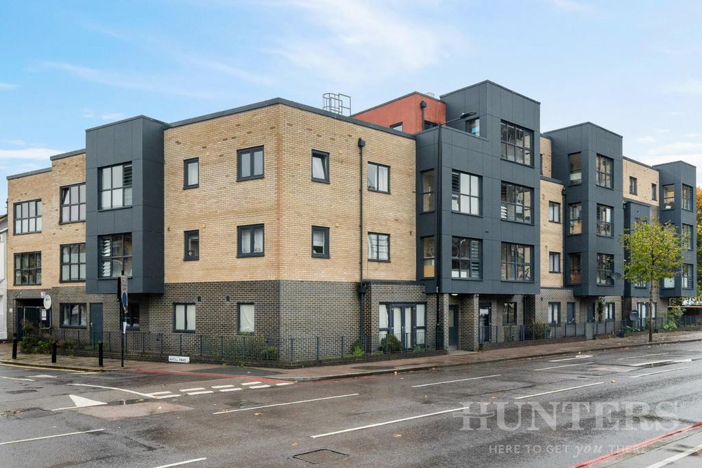 Flat 25, Joshua Court N15 4 FR-12.jpg