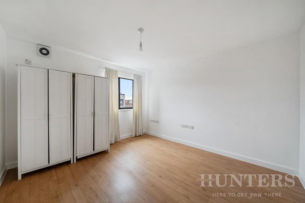 Flat 25, Joshua Court N15 4 FR-1.jpg