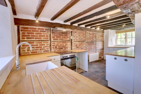 2 bedroom cottage for sale, High Street, Wanborough, SN4