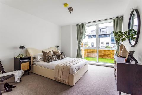 1 bedroom apartment for sale - LEATHERHEAD KT22