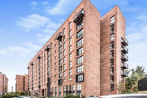 2 bedroom apartment for sale, Salford
