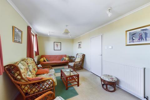 1 bedroom apartment for sale, Albion Road, Scarborough YO11