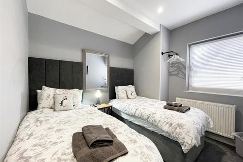 2 bedroom apartment for sale, Avenue Victoria, Scarborough YO11
