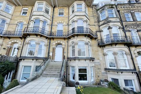 2 bedroom apartment for sale, Esplanade, Scarborough YO11