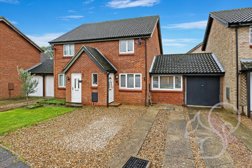 Centaury Close Stanway 2 Bed Semi Detached House For Sale £300 000