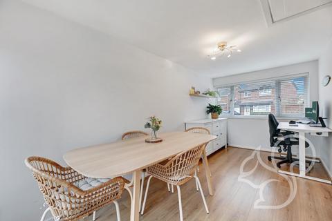 4 Centaury Close, Stanway, Colchester, CO3 0SF