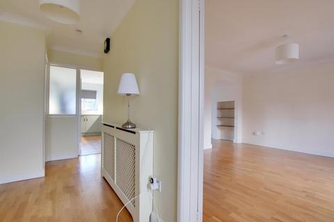 11 Cedar Mount, Lyndhurst, SO43 7ED