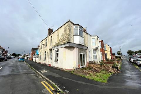127 Cliff Road, Hornsea, HU18 1JB