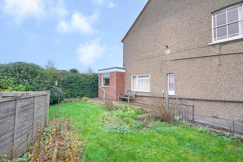 2 bedroom end of terrace house for sale, High Street North, Stewkley