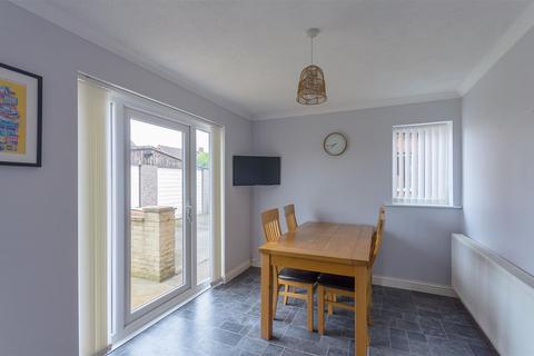 2 Plumtree Road, Thorngumbald, Hull, HU12 9QH