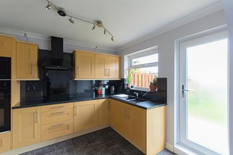 2 Plumtree Road, Thorngumbald, Hull, HU12 9QH