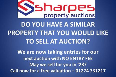 10 Low Green, Bradford, BD7 3LU