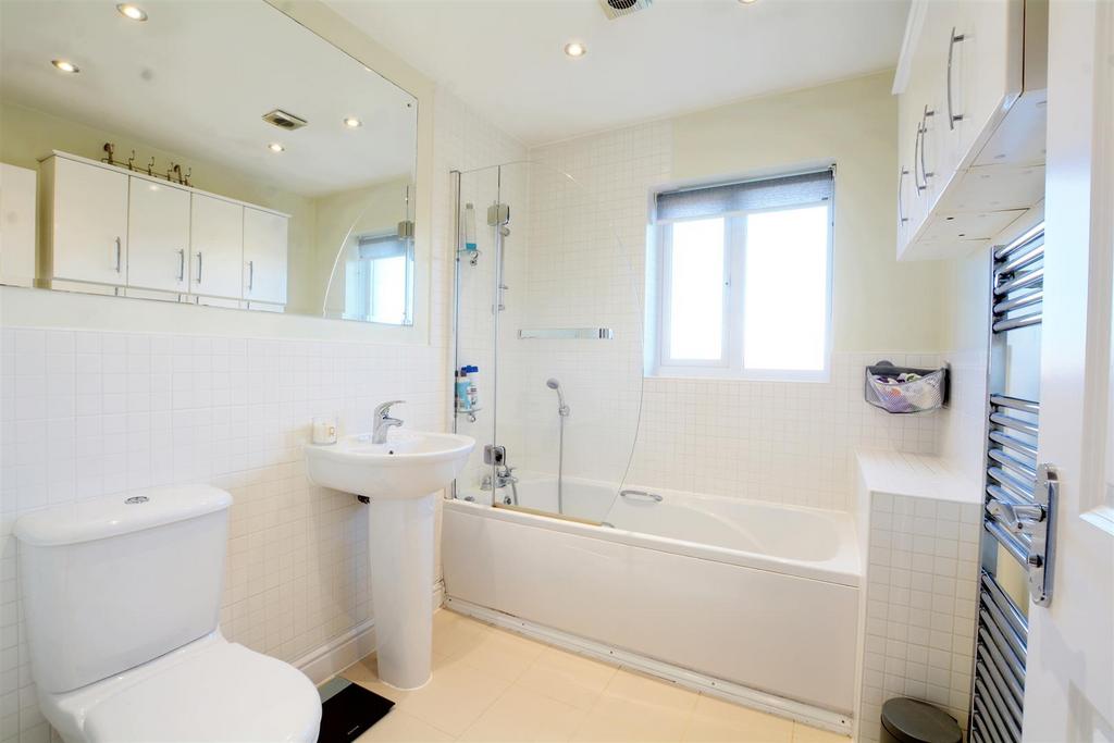 Bathroom.jpeg