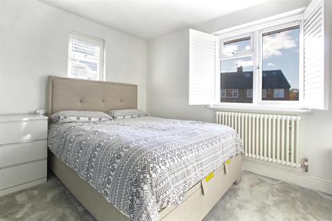7 Cunningham Road, Cheshunt, Waltham Cross, EN8 0LD