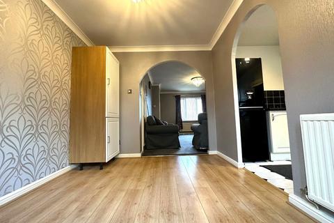3 bedroom semi-detached house to rent, Martindale Close, Blackburn. Lancs. BB1 1XH