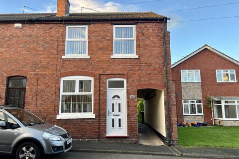 2 bedroom end of terrace house for sale, West Street, Quarry Bank, DY5 2DS
