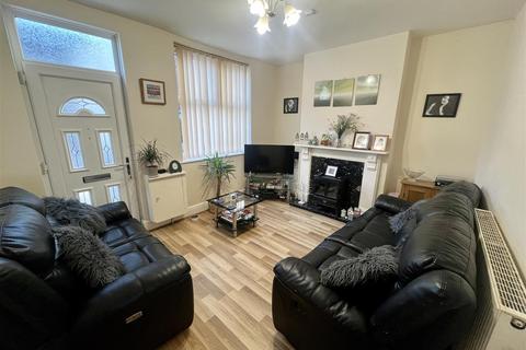 2 bedroom end of terrace house for sale, West Street, Quarry Bank, DY5 2DS