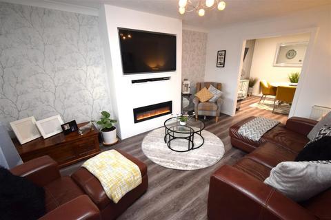 5 bedroom detached house for sale, Washburn Close, Westhoughton, Bolton