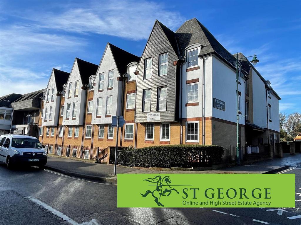Bellingham Lane, Rayleigh 2 bed retirement property for sale £235,000