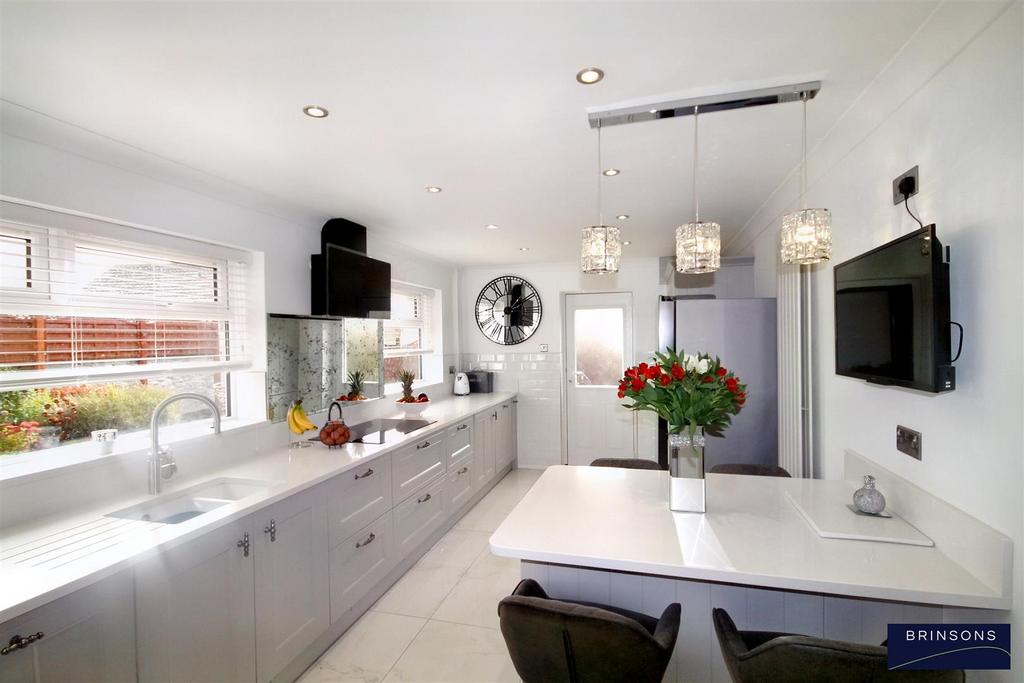 The Hollies, Quakers Yard, Treharris 5 bed property with land for sale