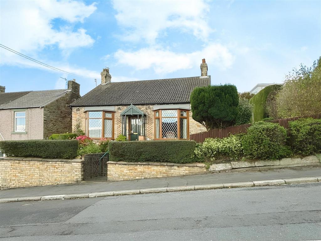 Well Bank, Billy Row, Crook 2 bed detached bungalow for sale £225,000