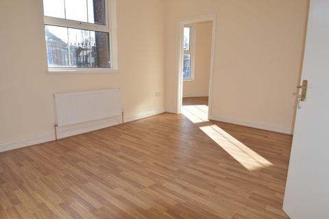2 bedroom flat to rent, Oak Tree Lane, Selly Oak, Birmingham