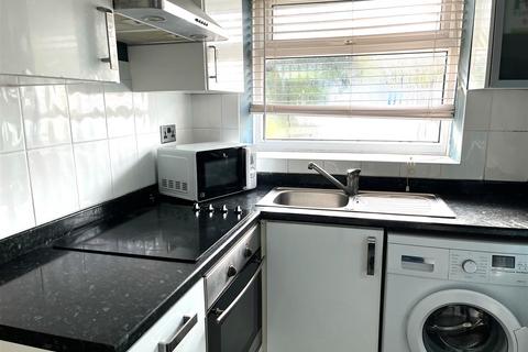 2 bedroom apartment for sale, Horse Fair, Rugeley