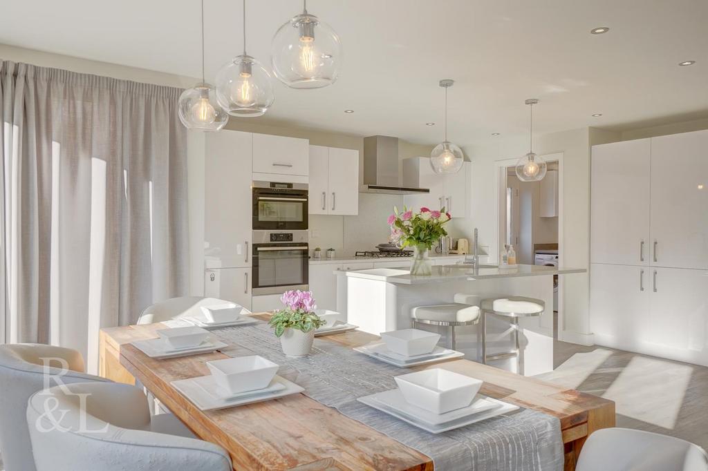 Meadow Hill Lane, AshbyDeLaZouch 4 bed detached house for sale £