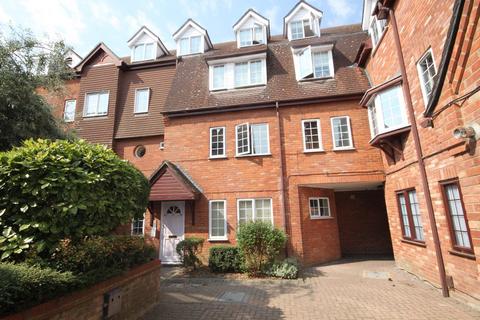 2 bedroom apartment to rent - St Francis Court, Shefford, SG17