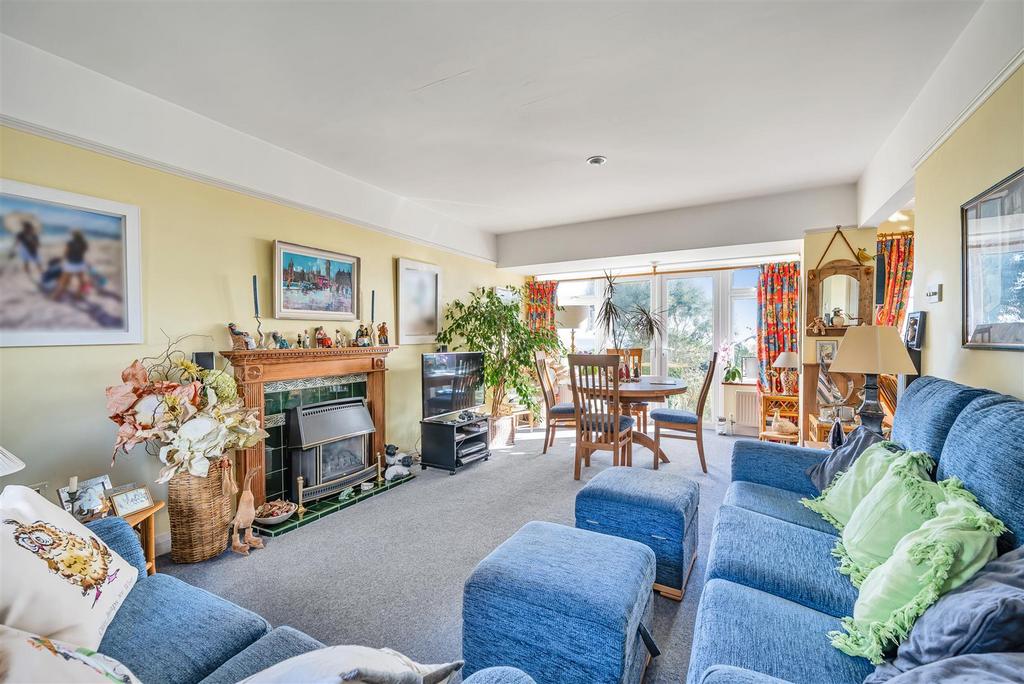 Highcliffe Crescent, Seaton 3 bed detached house for sale £725,000