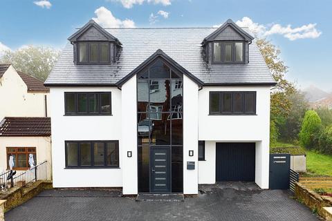 48 Moore Road, Mapperley, Nottingham, NG3 6EF