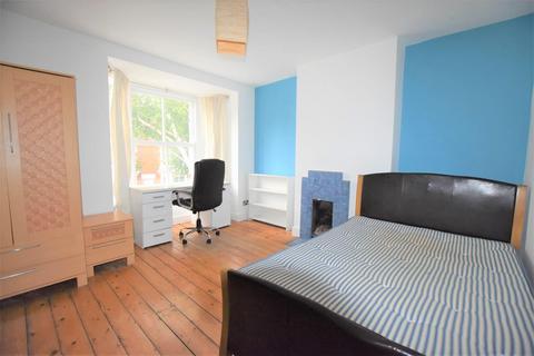 3 bedroom terraced house to rent - Harrow Road, Leicester, LE3