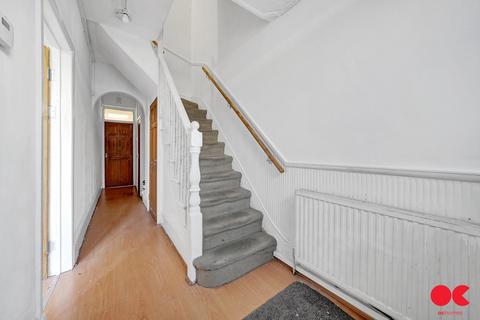 4 bedroom terraced house for sale, Grove Green Road, Leytonstone E11
