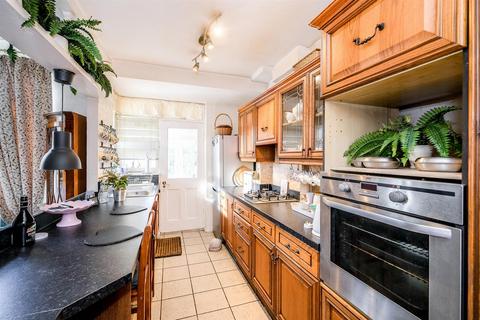 24 Balliol Avenue, London, E4 6LX