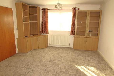 2 bedroom apartment for sale, Tanners Court, Toddington