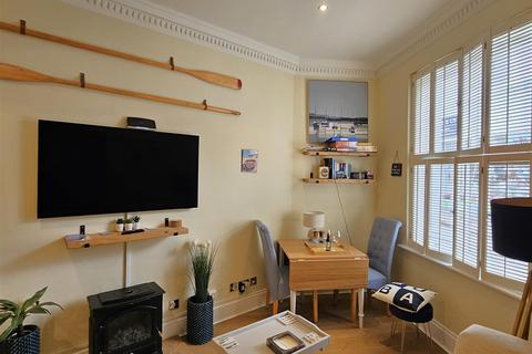 1 bedroom apartment for sale, Esplanade, Fowey