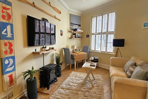 1 bedroom apartment for sale, Esplanade, Fowey