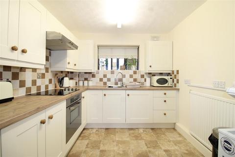 2 bedroom flat for sale - Glass House Hill, Oldswinford, Stourbridge
