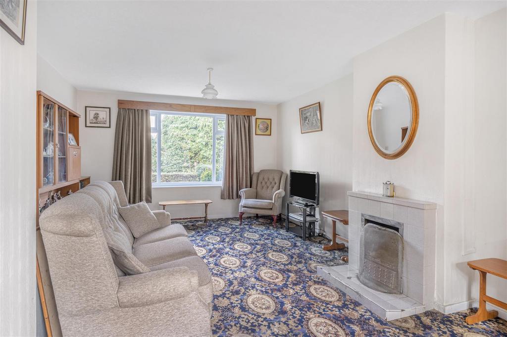 Back Lane, Bilbrough, York, YO23 3PL 3 bed semidetached house for sale