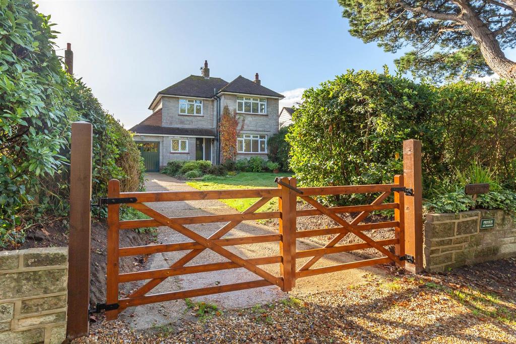 Appley, Isle of Wight 3 bed detached house for sale £515,000