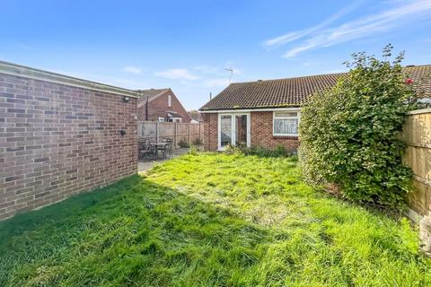 7 Beechwood Close, St Marys Bay, Romney Marsh, TN29 0XF