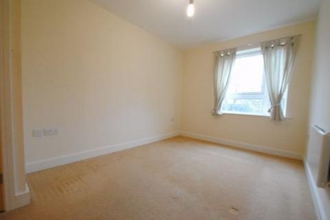 1 bedroom apartment to rent - Birdwood Avenue, Hither Green, London, SE13