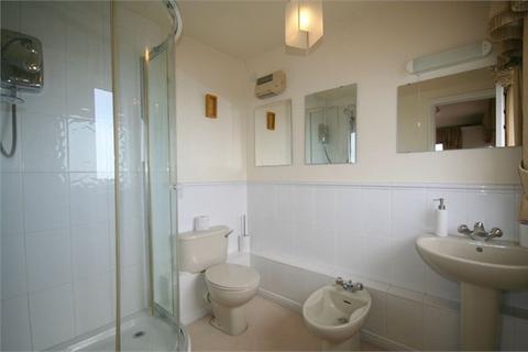 2 bedroom apartment to rent, Pocketts Wharf, Maritime Quarter, Swansea, SA1