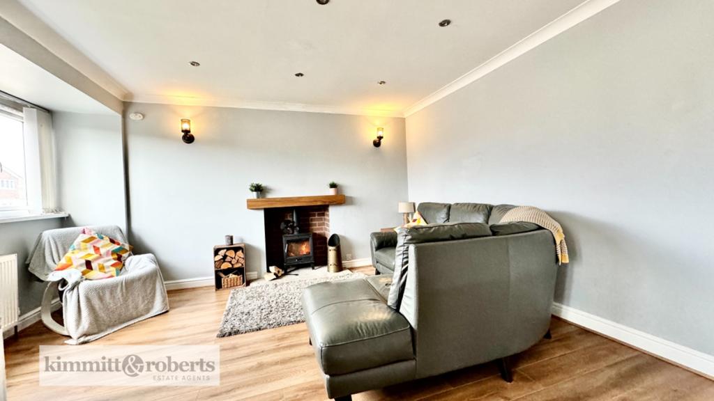 Mill Hill, Houghton le Spring, Tyne and Wear, DH5 3 bed detached house