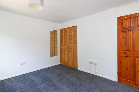 14 Ancress Close, Canterbury, CT2 7DH