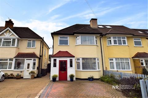 9 Poole Road, Epsom, KT19 9SQ